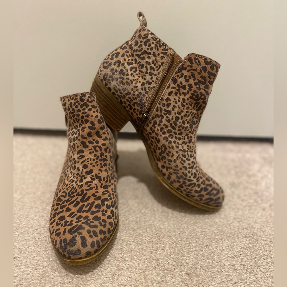 Lucky Brand Basel Bootie - Leopard - Size 9